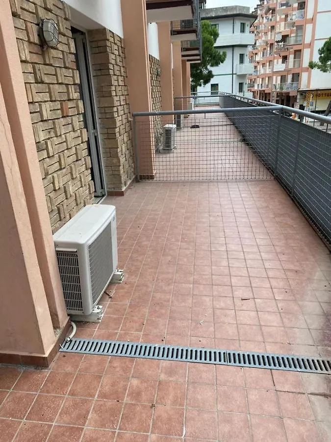 Augustus - Piazza Mazzini - Vicino Al Mare - Immobil Relax Appartement Lido di Jesolo Italië
